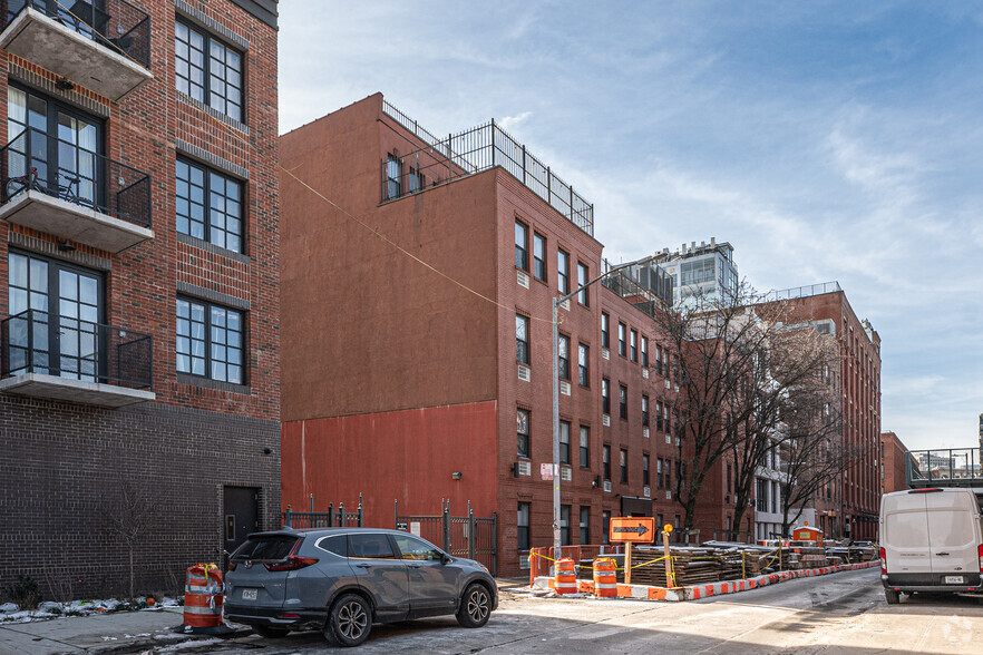 260 Water St, Brooklyn, NY en venta - Foto del edificio - Imagen 2 de 10