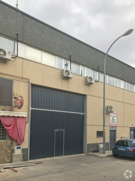 Calle De Los Hermanos Lumière, 12, Arganda del Rey, Madrid en venta - Foto del edificio - Imagen 3 de 3