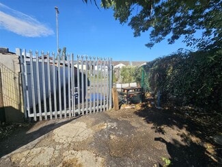 Más detalles de 151 Ash Rd, Aldershot - Nave en alquiler