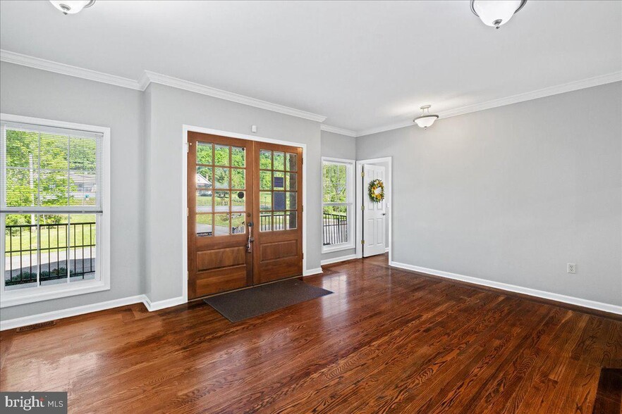 24 Nationwide Ln, Berkeley Springs, WV en venta - Foto del interior - Imagen 3 de 6