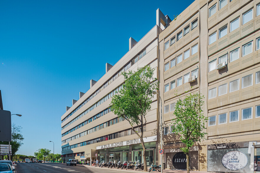 Oficinas en Madrid, MAD en alquiler - Foto del edificio - Imagen 1 de 1