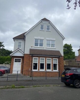 Más detalles de Portsmouth Rd, Esher - Local en alquiler