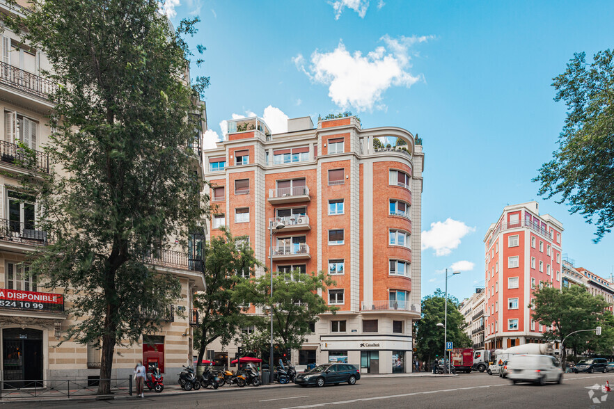 Calle Zurbarán, 8, Madrid, Madrid en alquiler - Foto del edificio - Imagen 3 de 3