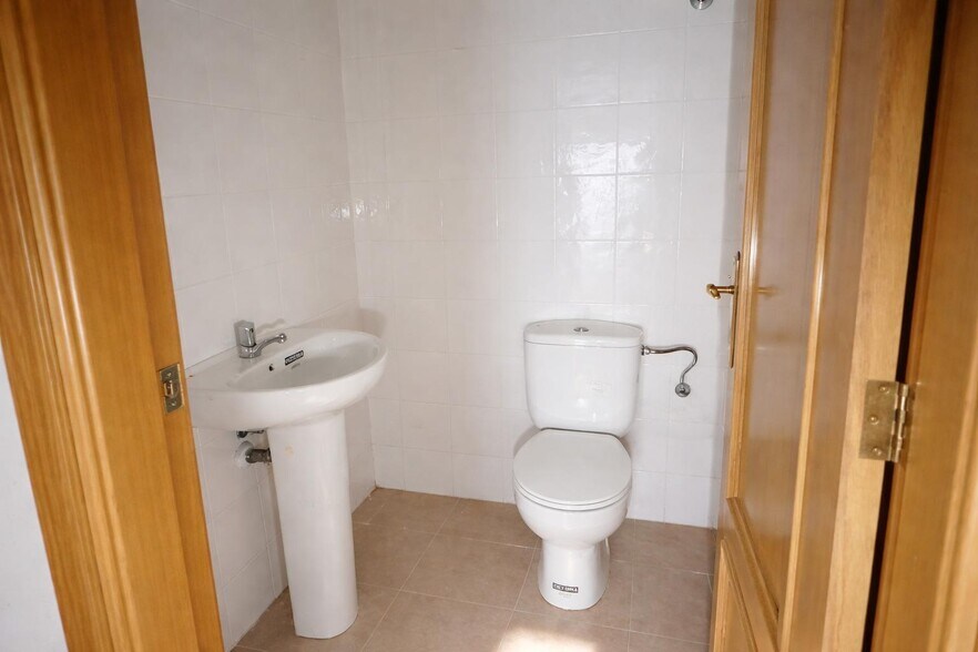 Local en Algemesí en venta - Foto del interior - Imagen 3 de 4
