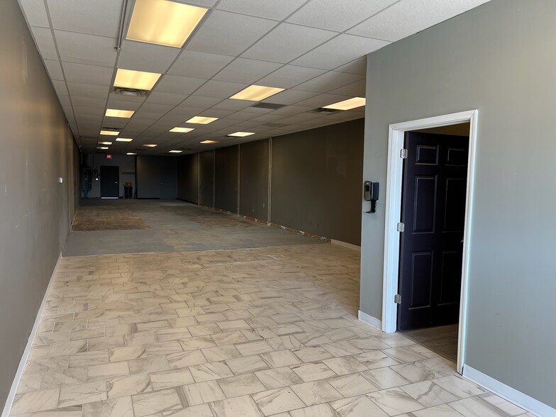 3201-3253 Saint Joe Center Rd, Fort Wayne, IN en alquiler - Foto del interior - Imagen 3 de 10