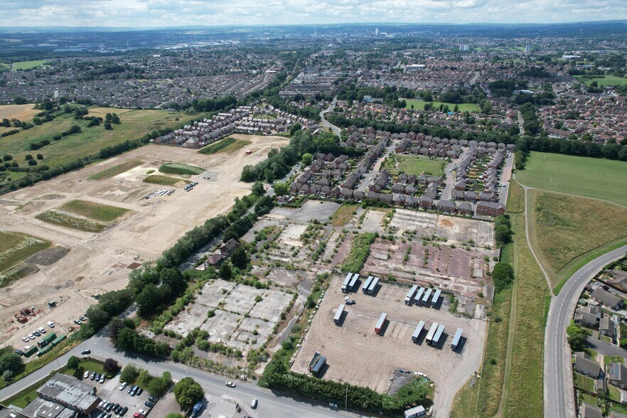 Manston Ln, Leeds en alquiler - Foto del edificio - Imagen 3 de 4