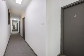 687 Pittwater Rd, Dee Why en alquiler Vestíbulo- Imagen 1 de 4