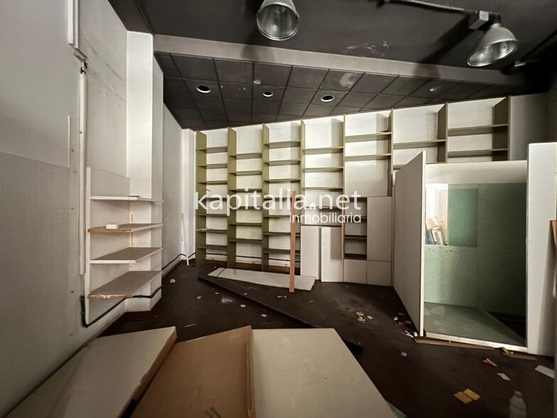 Local en Ontinyent, Valencia en alquiler - Foto del edificio - Imagen 3 de 3