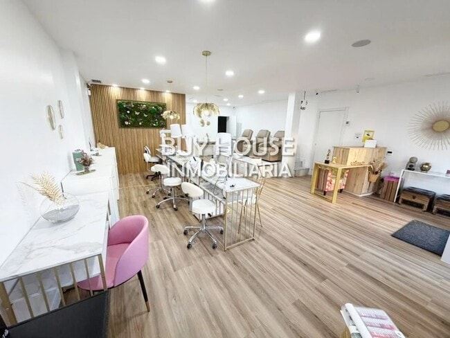 Más detalles de Local en alquiler