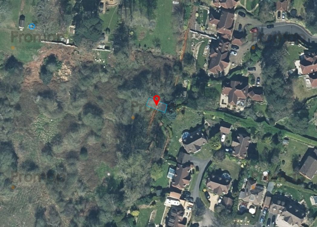 Andover Road, Wash Water, Newbury en venta Vista aérea- Imagen 1 de 2