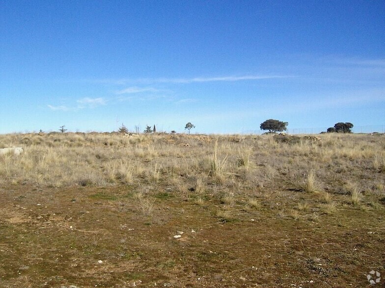 Terreno en Mediana de Voltoya, Ávila en venta - Foto del edificio - Imagen 2 de 4