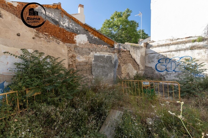 Calle Cruz de la Rauda, 13-13, Granada, Granada en venta - Foto del edificio - Imagen 2 de 21