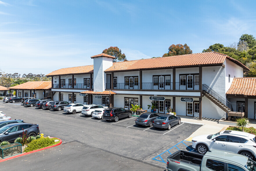 681 Encinitas Blvd, Encinitas, CA en alquiler - Foto del edificio - Imagen 1 de 20