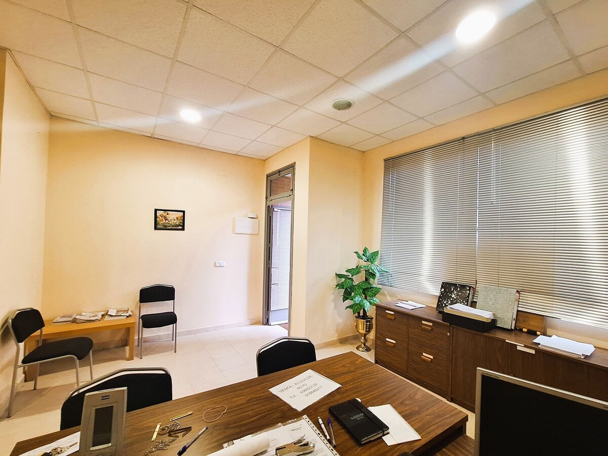 Tres Cantos, MAD 28760 -  -  - Foto del interior - Image 1 of 4