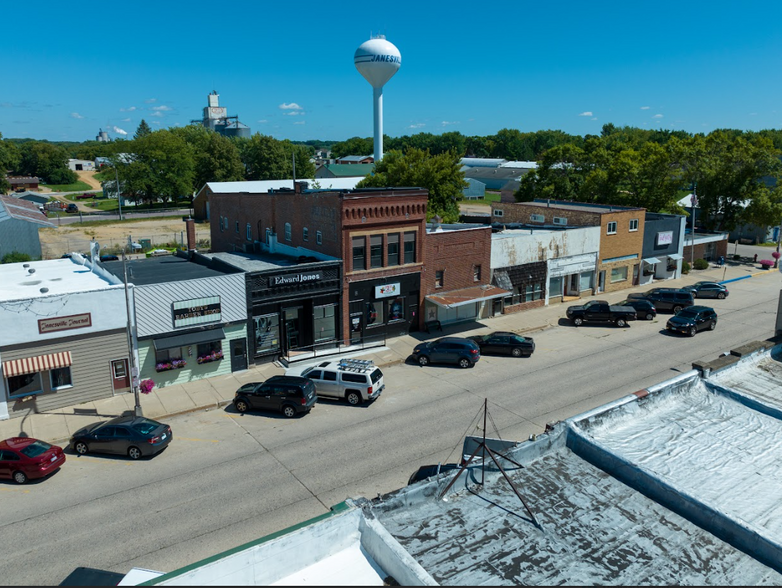 121 Main Street, Janesville, MN en alquiler - Foto del edificio - Imagen 1 de 2