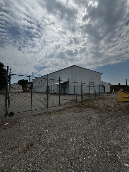 149 Chestnut St, Idaho Falls, ID en alquiler - Foto del edificio - Imagen 2 de 85