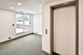 1732 Wisconsin Ave NW, Washington, DC en venta Foto del interior- Imagen 2 de 7