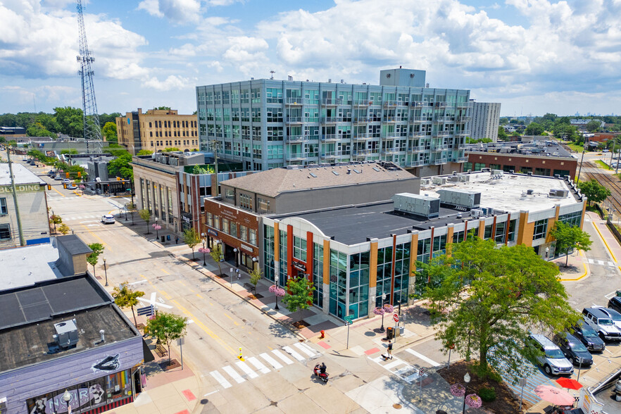 117 W 4th St, Royal Oak, MI en alquiler - Foto del edificio - Imagen 1 de 1