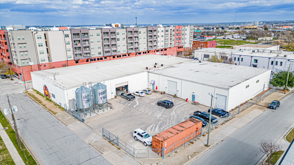 700 S Main St, Fort Worth, TX en alquiler - Foto del edificio - Imagen 2 de 14