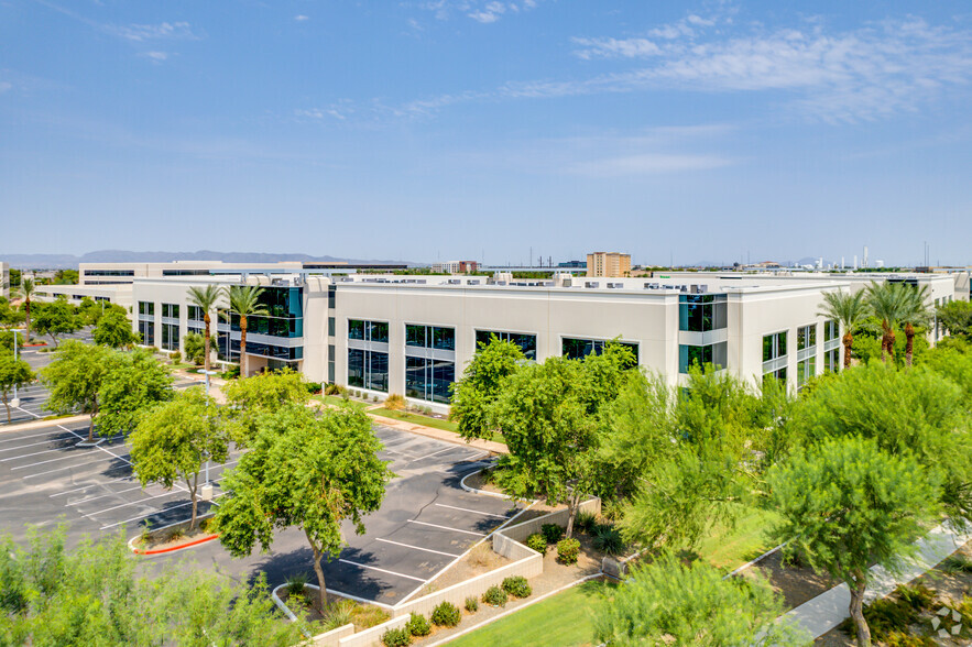 1450 S Spectrum Blvd, Chandler, AZ en alquiler - Foto del edificio - Imagen 2 de 14