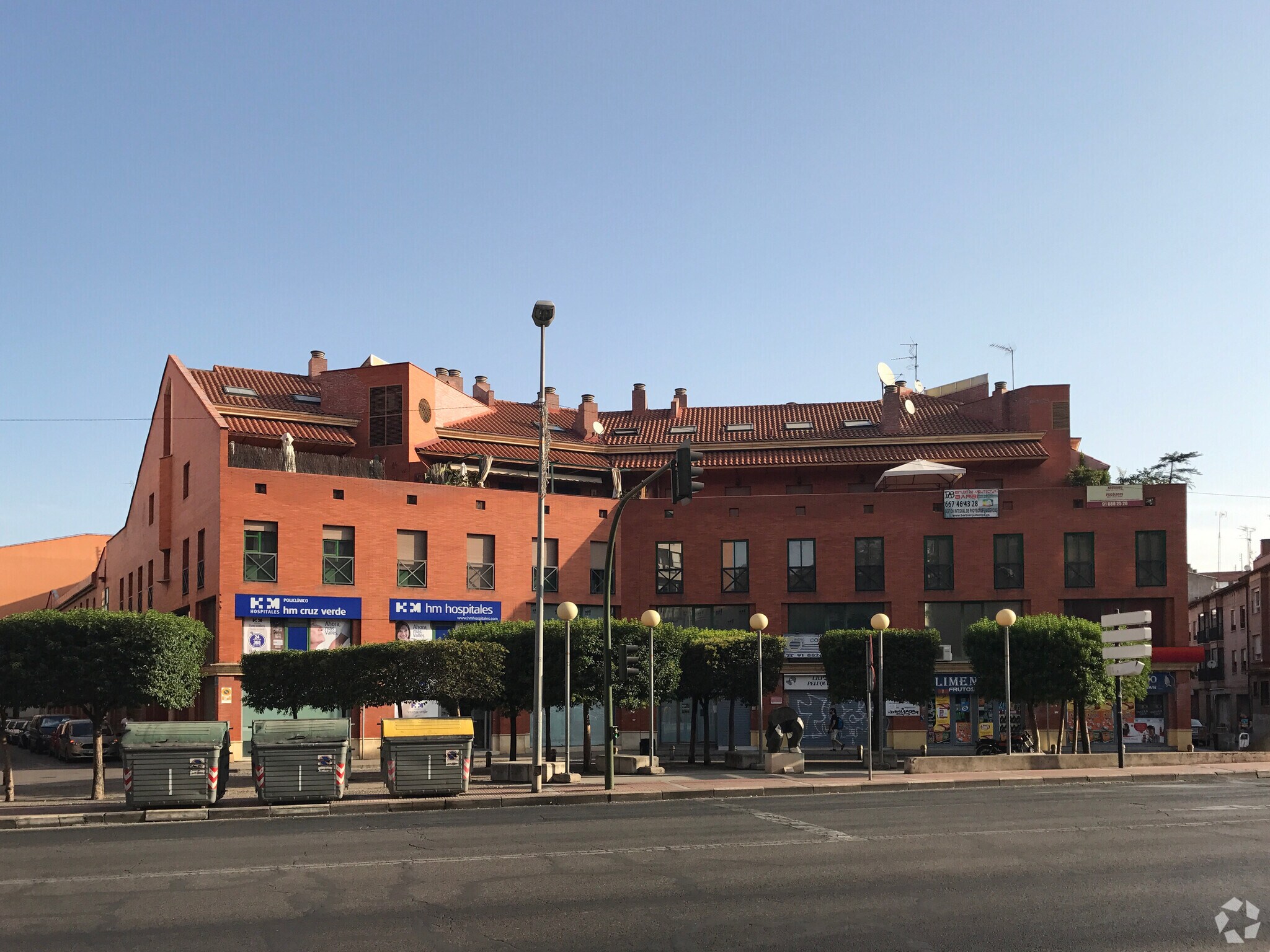 Calle Don Juan i, I 30, Alcalá de Henares, Madrid en venta Foto principal- Imagen 1 de 3