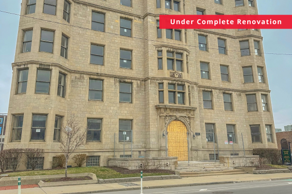 1001 E Jefferson Ave, Detroit, MI en alquiler - Foto del edificio - Imagen 1 de 5