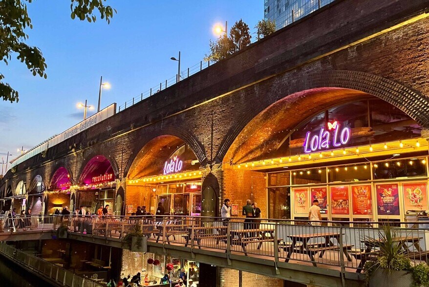 Whitworth St, Manchester en alquiler - Foto del edificio - Imagen 2 de 7