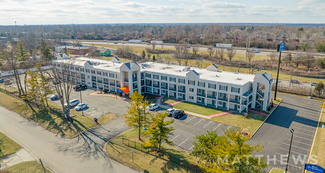 Más detalles para 887 Morse Rd, Columbus, OH - Hoteles y hospedaje en venta