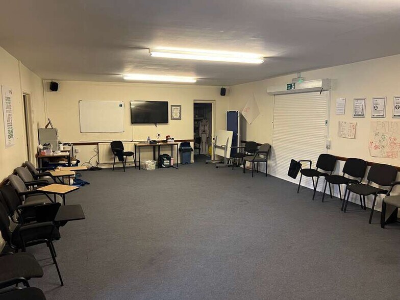 97B Oldfield, Tewkesbury en venta - Foto del edificio - Imagen 3 de 4