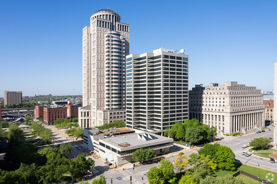 1010 Market St, Saint Louis, MO en alquiler - Foto del edificio - Imagen 1 de 6