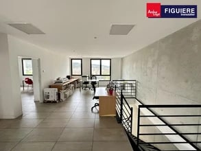 606 Avenue Du Général De Gaulle, Simiane-Collongue en venta Foto del interior- Imagen 2 de 7