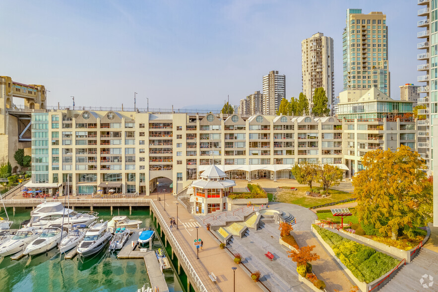 1012 Beach Av, Vancouver, BC en venta - Foto principal - Imagen 1 de 6