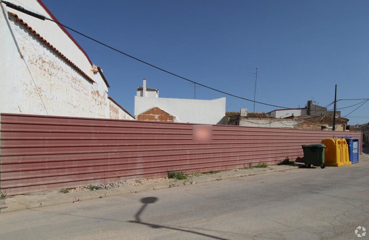 Terreno en Las Pedroñeras, Cuenca en venta Foto principal- Imagen 1 de 4