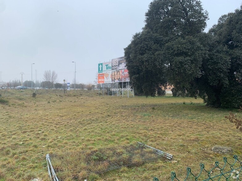 Terreno en Ávila, Ávila en venta - Foto del edificio - Imagen 3 de 18