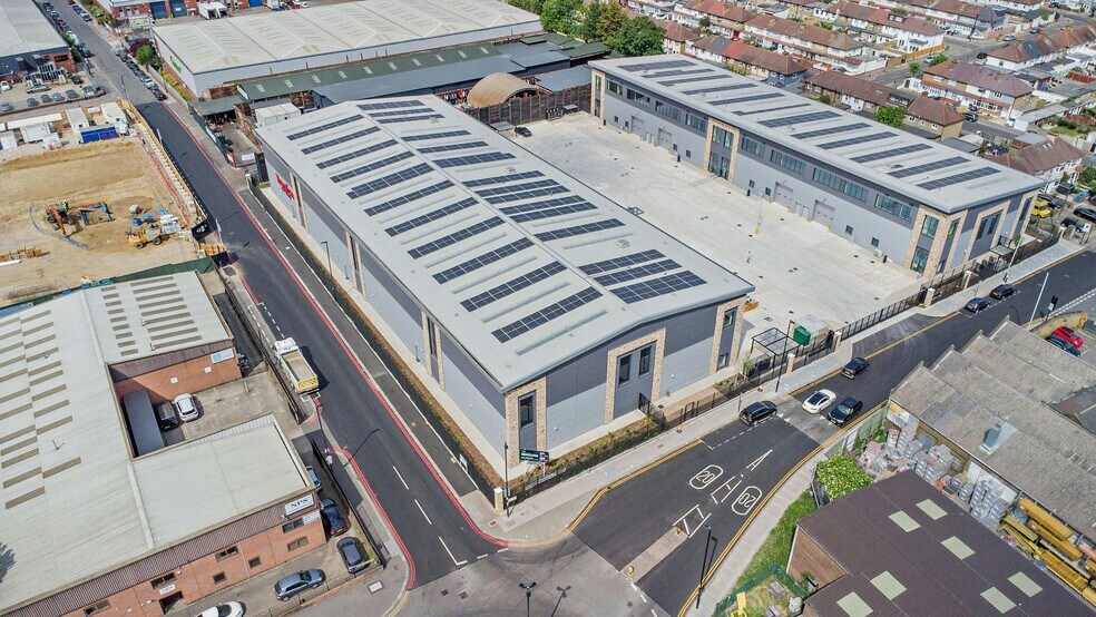 Willoughby Ln, London en alquiler - Foto del edificio - Imagen 3 de 10