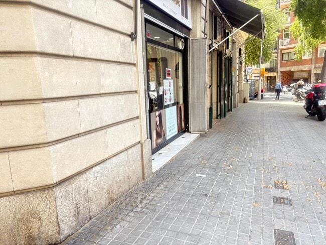 Más detalles de Local en alquiler
