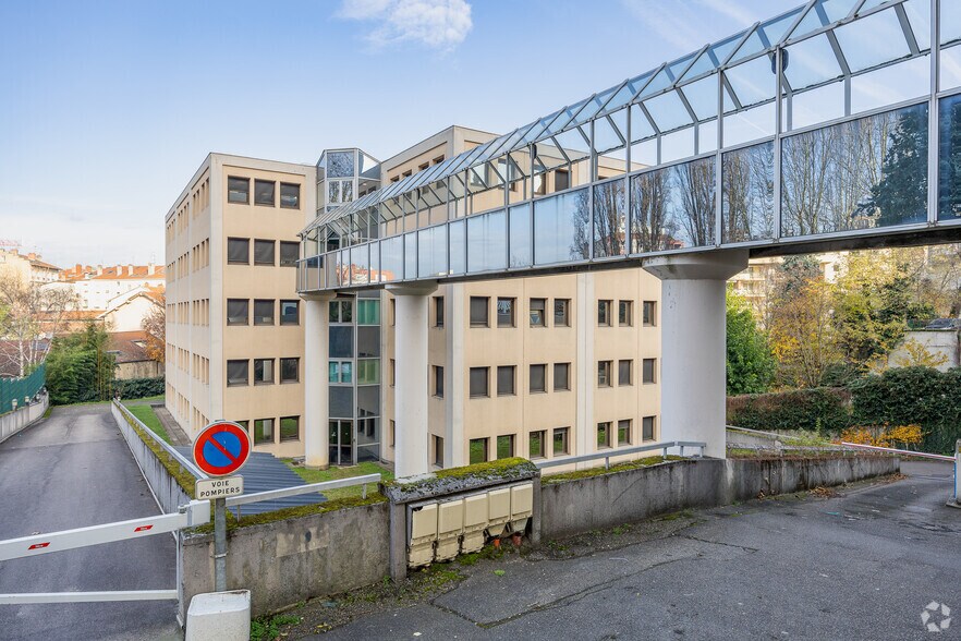 31 Place Jules Grandclément, Villeurbanne en venta - Foto principal - Imagen 1 de 3