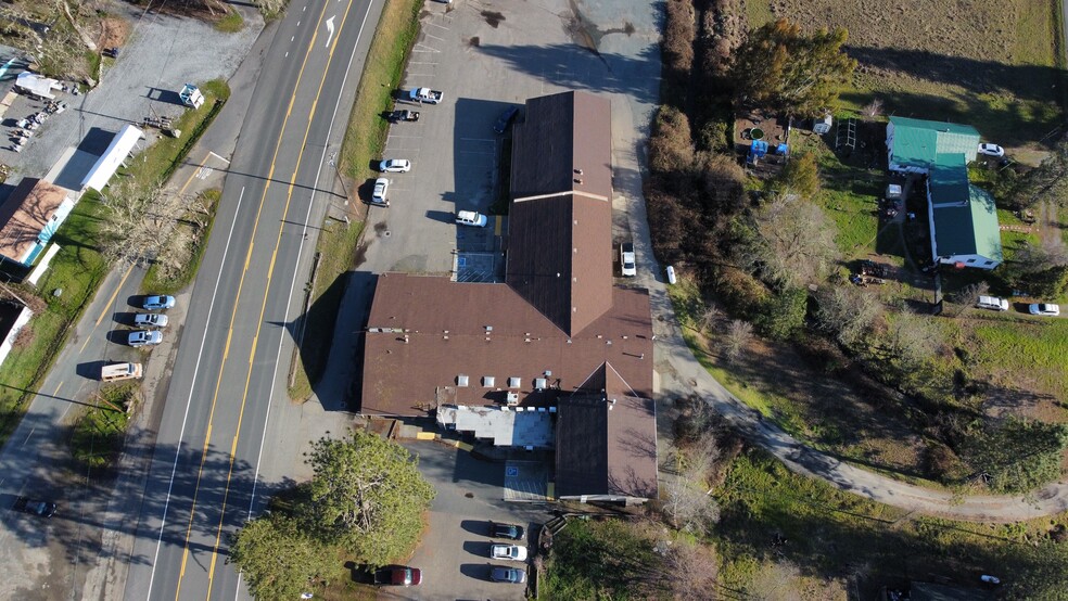 44650 Highway 101, Laytonville, CA en venta - Foto del edificio - Imagen 1 de 9