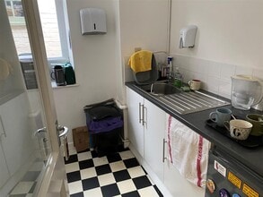 15-17 South St, Bridport en alquiler Foto del interior- Imagen 2 de 7