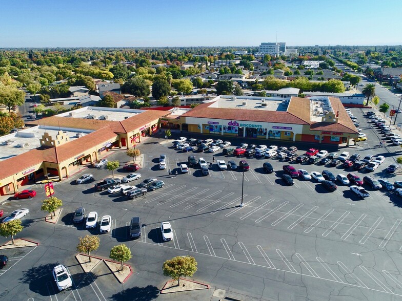 2400 Coffee Rd, Modesto, CA en alquiler - Foto del edificio - Imagen 1 de 5