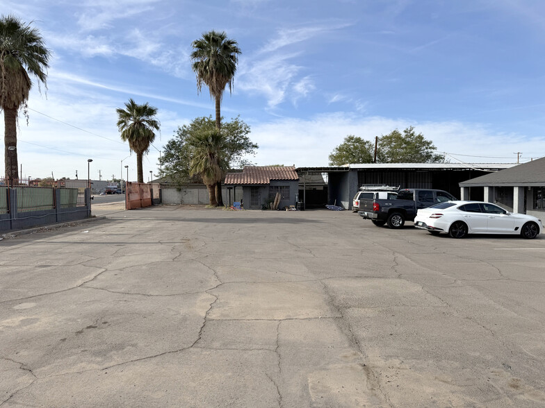 2850 E Van Buren St, Phoenix, AZ en alquiler - Foto del edificio - Imagen 2 de 8