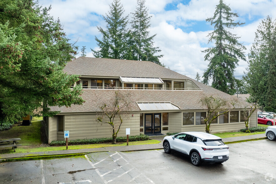 1416 112th Ave NE, Bellevue, WA en alquiler - Foto del edificio - Imagen 3 de 25