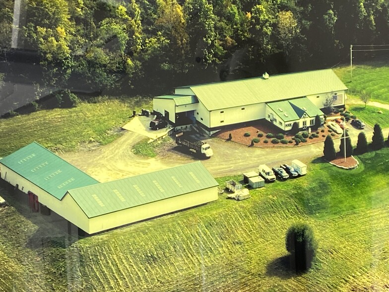 103 Kerber Ln, Poultney, VT en alquiler - Vista aérea - Imagen 1 de 15