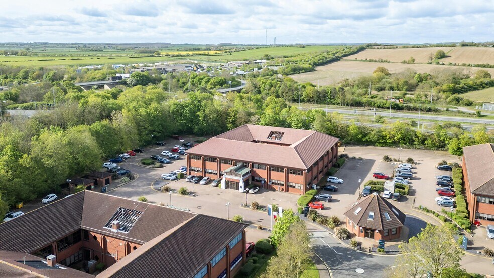 Bakewell Rd, Peterborough en alquiler - Foto del edificio - Imagen 3 de 10