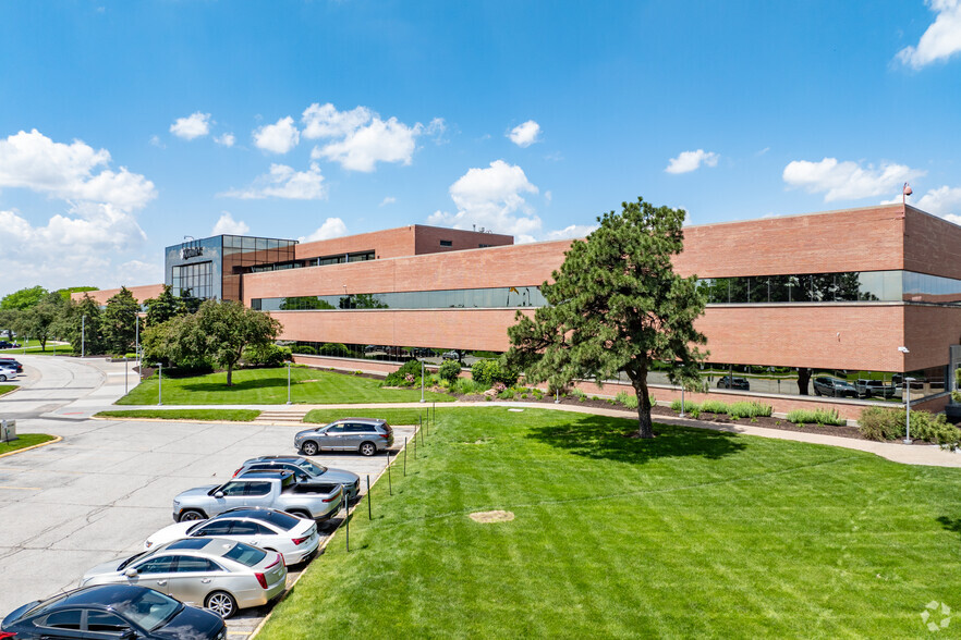 12500 I St, Omaha, NE en alquiler - Foto del edificio - Imagen 3 de 15