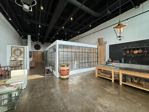 7800 Washington Ave, Houston, TX en alquiler Foto del interior- Imagen 2 de 4