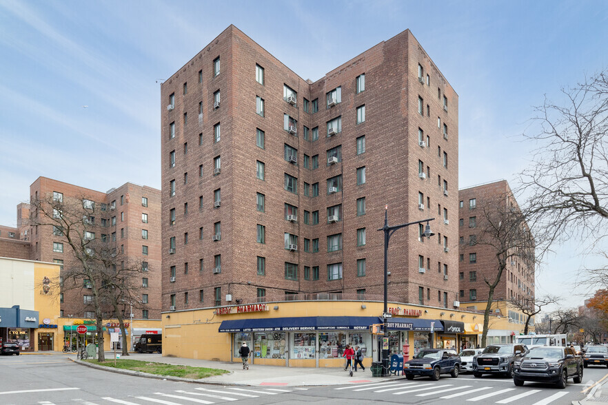 1410-1491 Metropolitan Ave, Bronx, NY en alquiler - Foto del edificio - Imagen 3 de 7