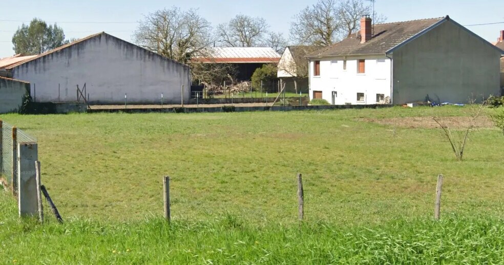 Terreno en Naintré en venta - Foto del edificio - Imagen 2 de 3