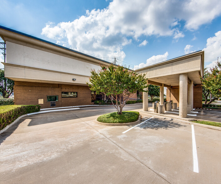 13333 Midway Rd, Farmers Branch, TX en alquiler - Foto del edificio - Imagen 1 de 5