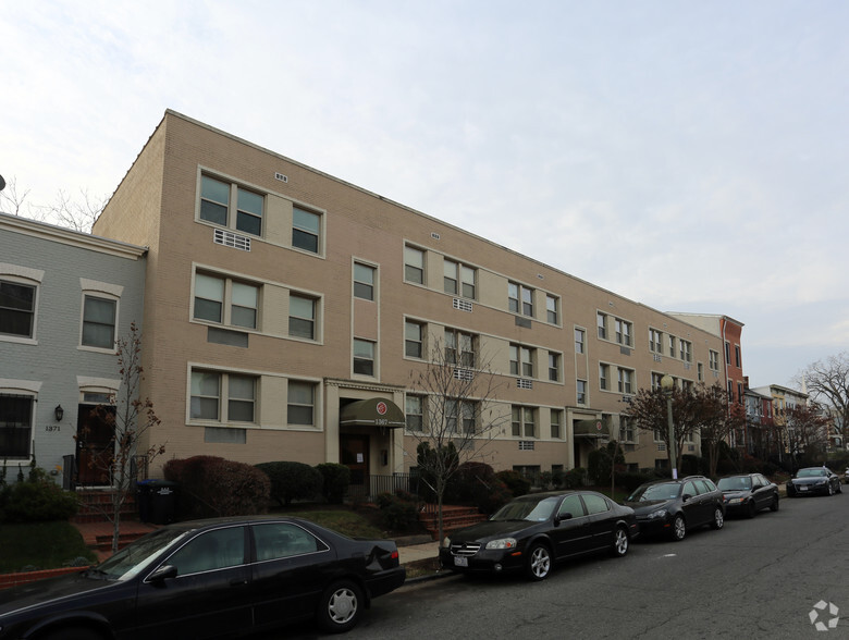 1361-1367 K St SE, Washington, DC en venta - Foto principal - Imagen 1 de 5